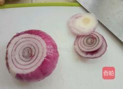 凉拌洋葱的做法图解2