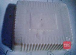 皮蛋拌豆腐的做法图解2