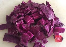 蔬汁金鱼饺子(韭菜馅)的做法图解1