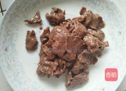 茭白丝炒牛肉的做法图解2