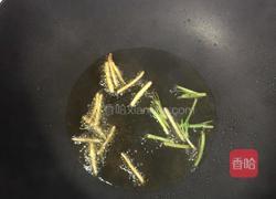 红烧鲈鱼的做法图解7