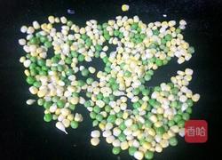 三色蝴蝶面的做法图解3