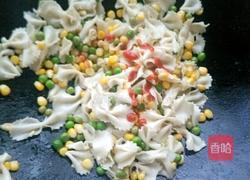 三色蝴蝶面的做法图解8