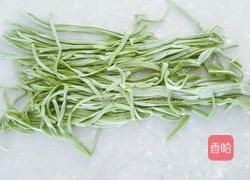 炝拌菠菜汁面的做法图解16