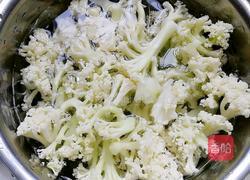干锅腊肉花菜的做法图解1