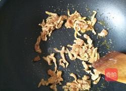 毛豆炒肉丝的做法图解5