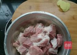 土豆红烧肉闷饭的做法图解1