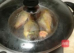 紫苏蒸太阳鱼的做法图解3