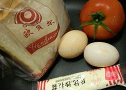 宝宝食谱之早餐篇 面包蛋卷的做法图解1