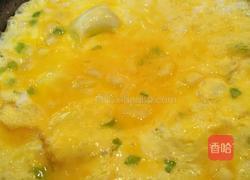 宝宝食谱之早餐篇 面包蛋卷的做法图解3