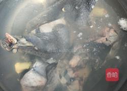 乌鸡汤的做法图解1