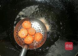 家常红烧狮子头的做法图解6