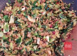 猪肉卷心菜包子的做法图解4