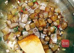 香菇肉沫炒凉粉的做法图解5