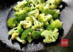 蒜蓉西兰花的做法图解5