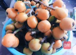 糖水枇杷罐头的做法图解1