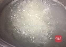 香菜瘦肉粥的做法图解5