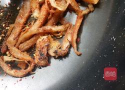爆炒盐焦鱿鱼丝的做法图解4