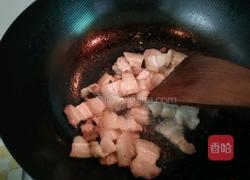 豆瓣酱炒五花肉的做法图解3