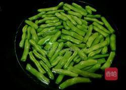 四季豆炒肉的做法图解3