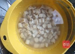 酸辣藕丁的做法图解2