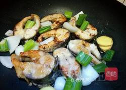 薄荷柠檬鱼的做法图解3