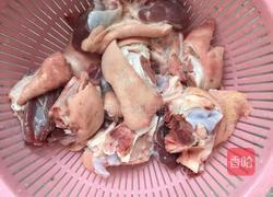 猪脚汤的做法图解1