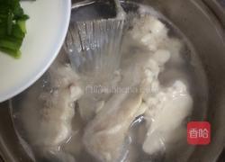 鱼骨汤的做法图解4