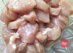 香炸酥肉的做法图解2