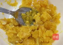 蛋黄焗南瓜的做法图解9