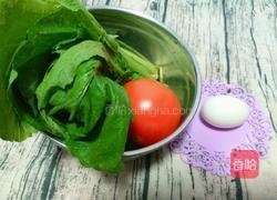 西红柿小白菜疙瘩汤的做法图解1