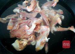 酱香鸭锁骨的做法图解3