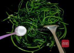 蒜蓉红薯叶的做法图解6