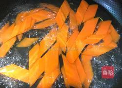 胡萝卜炒鹅蛋的做法图解4