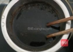 炼奶黑凉粉的做法图解3