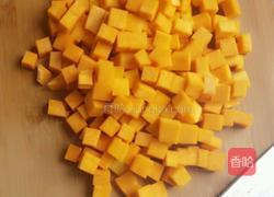 早餐西兰南瓜粥的做法图解1