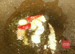 腊肠炒青瓜的做法图解5