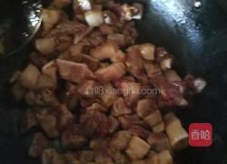 红烧肉炖土豆的做法图解6