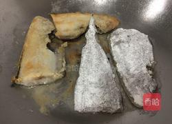 煎龙利鱼的做法图解5