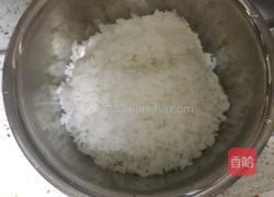 腊肉土豆豇豆饭的做法图解2