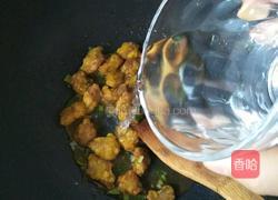 青椒炒酥肉的做法图解4