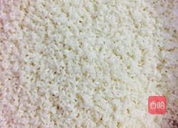 咸蛋肉粽子的做法图解1