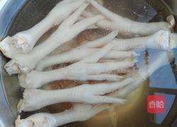 红烧鸡爪的做法图解1