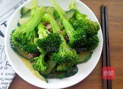 西蓝花炒黄瓜的做法图解9