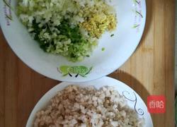 猪肉莲藕馅水饺的做法图解4