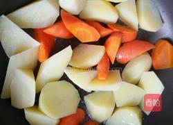 香煎土豆胡萝卜的做法图解5
