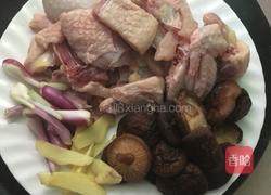 香菇焖鸡(电压力锅版)的做法图解1