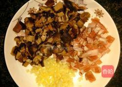 腊肉香菇土豆粽的做法图解4