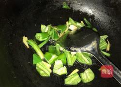 青椒炒猪肝的做法图解5