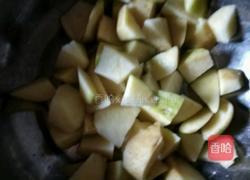 红烧土豆的做法图解1